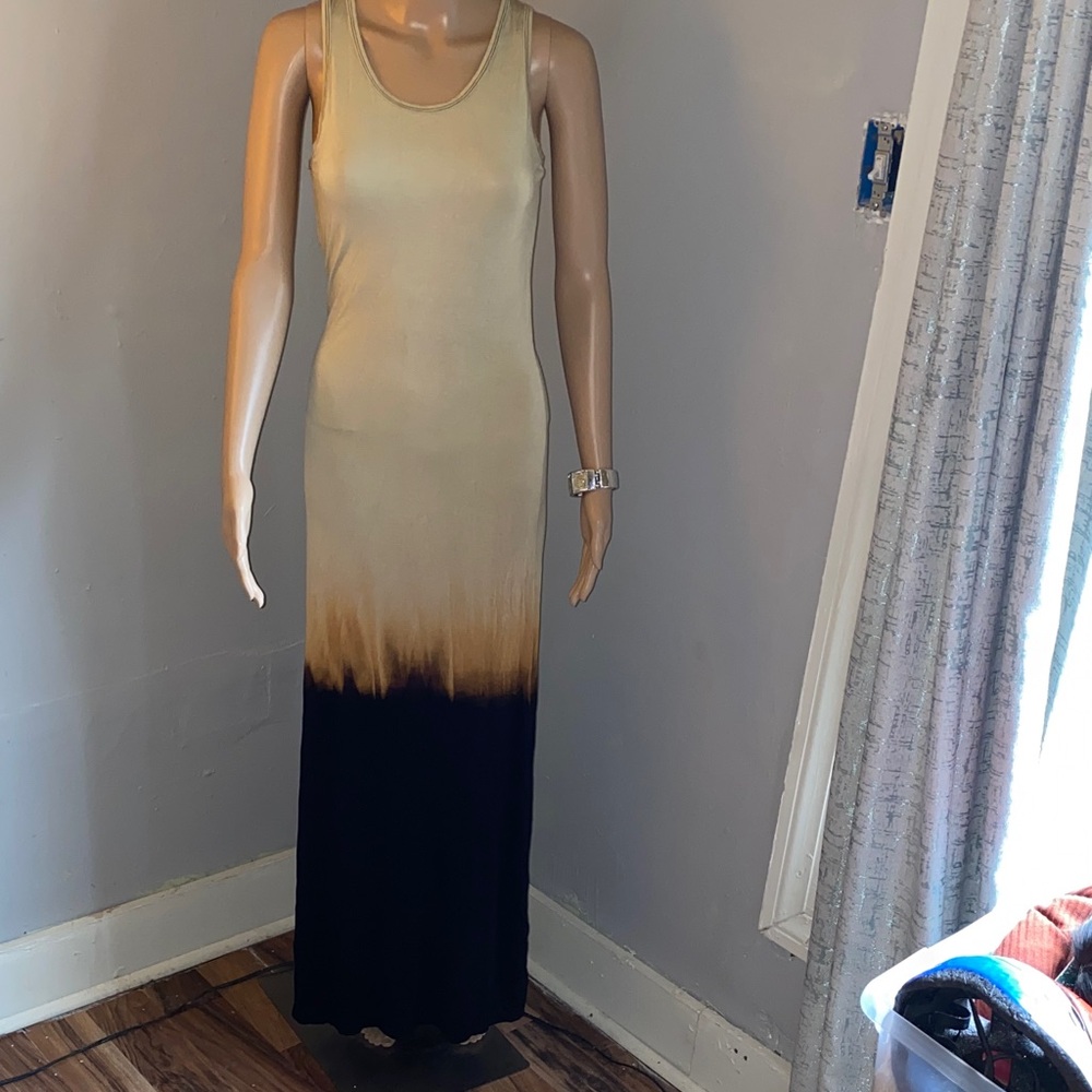 Sleeveless Dip-Dye Maxi Dress in Beige and Black